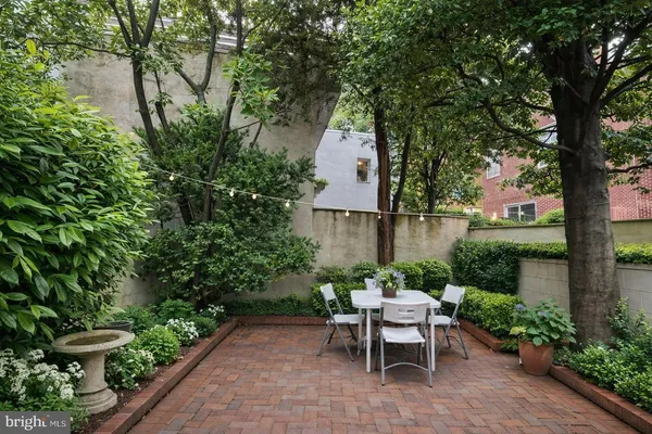 $1,250 | 790 South Front Street, Unit R1, Philadelphia, PA 19147