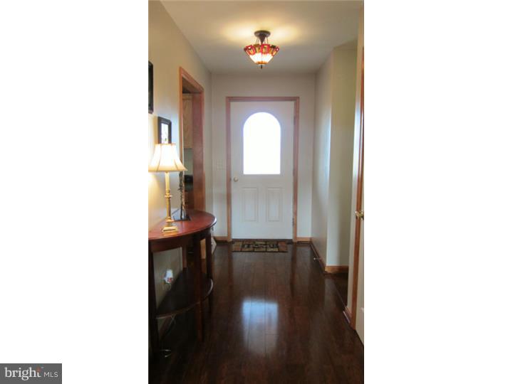4958 South State Street Magnolia, DE 19962 - Photo 2 of 19 Foyer