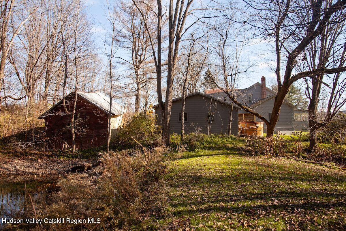 31 Mapletown Road Hoosick Falls, NY 12090 - Photo 6 of 35 6. 6c25399d-c433-435f-8640-5be0abc69fc3