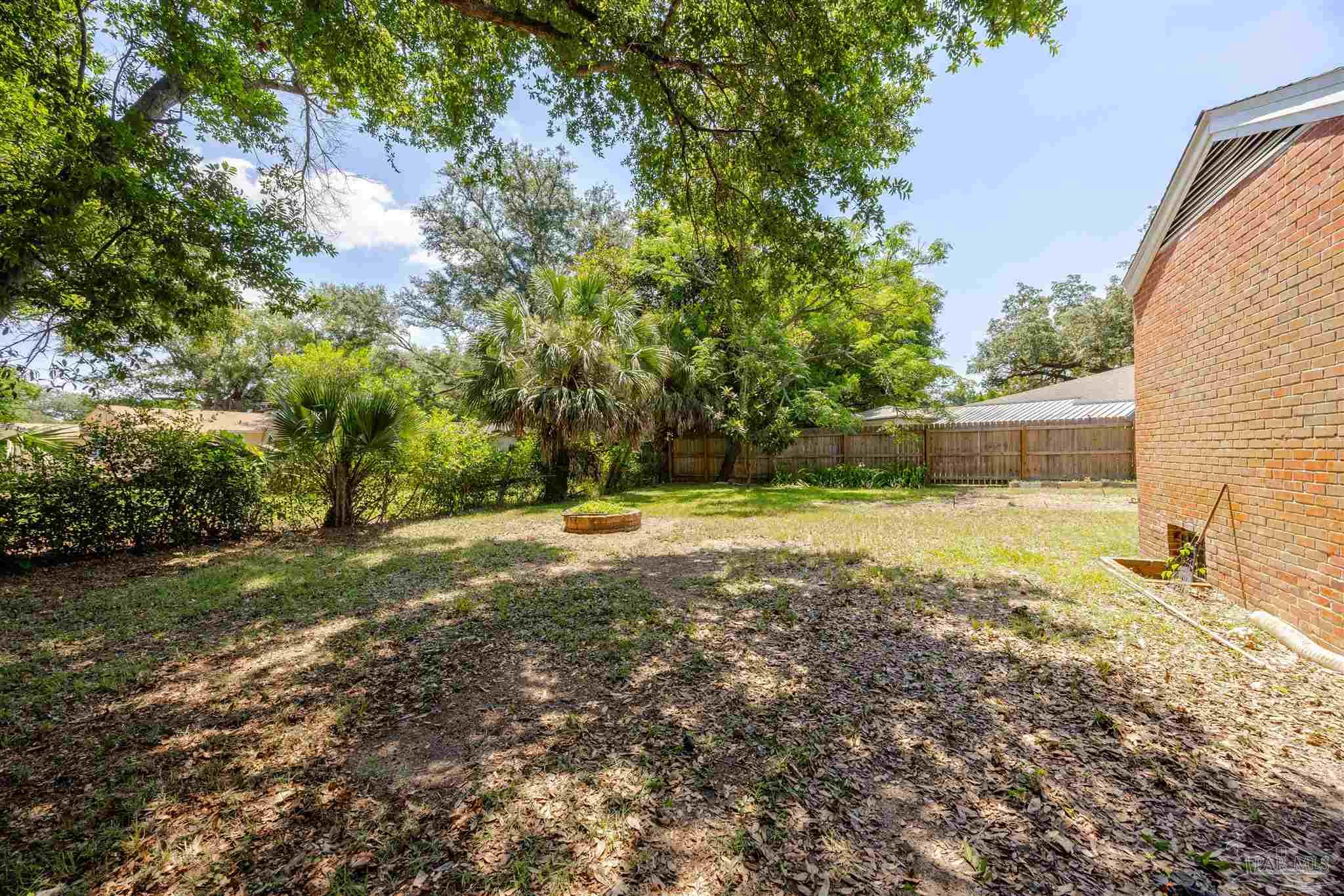 402 Rue Max Street Pensacola, FL 32507 - Photo 21 of 26