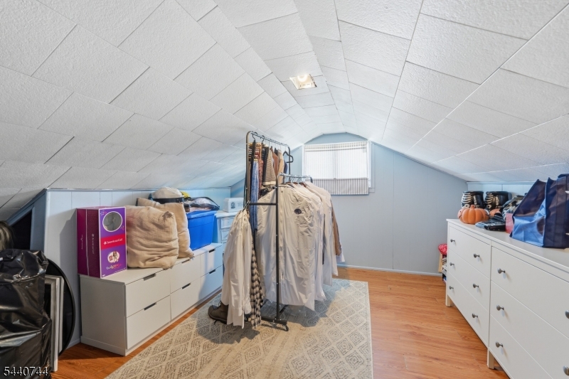 83 Rutan Road Belleville, NJ 07109 - Photo 8 of 43
