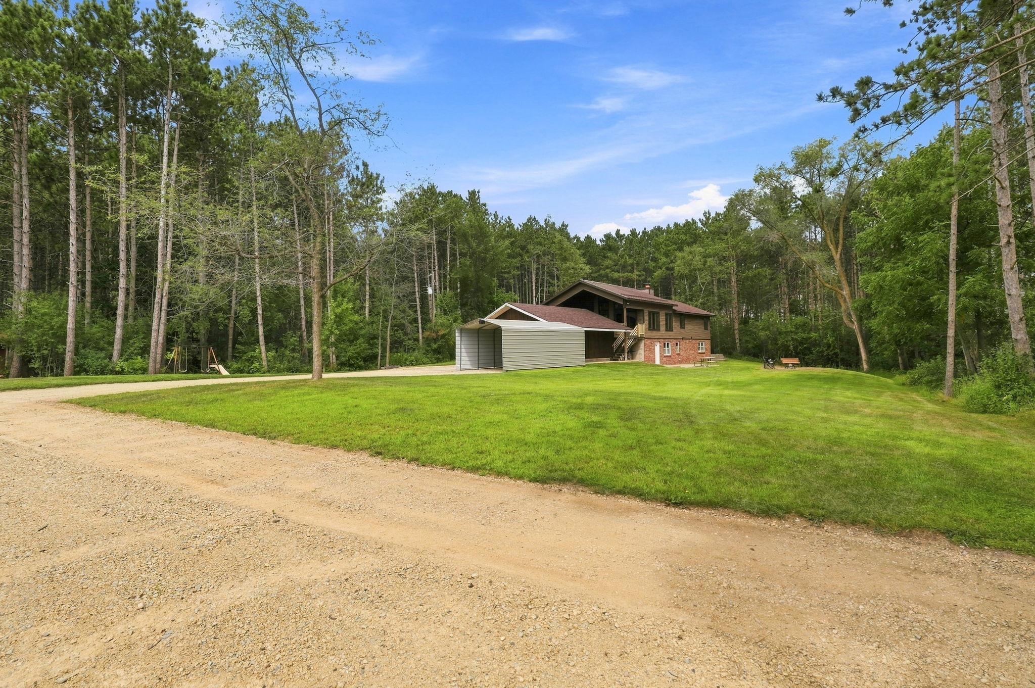 1131 Broken Arrow Road Hudson, WI 54016 - Photo 25 of 33 Gallery Image 25