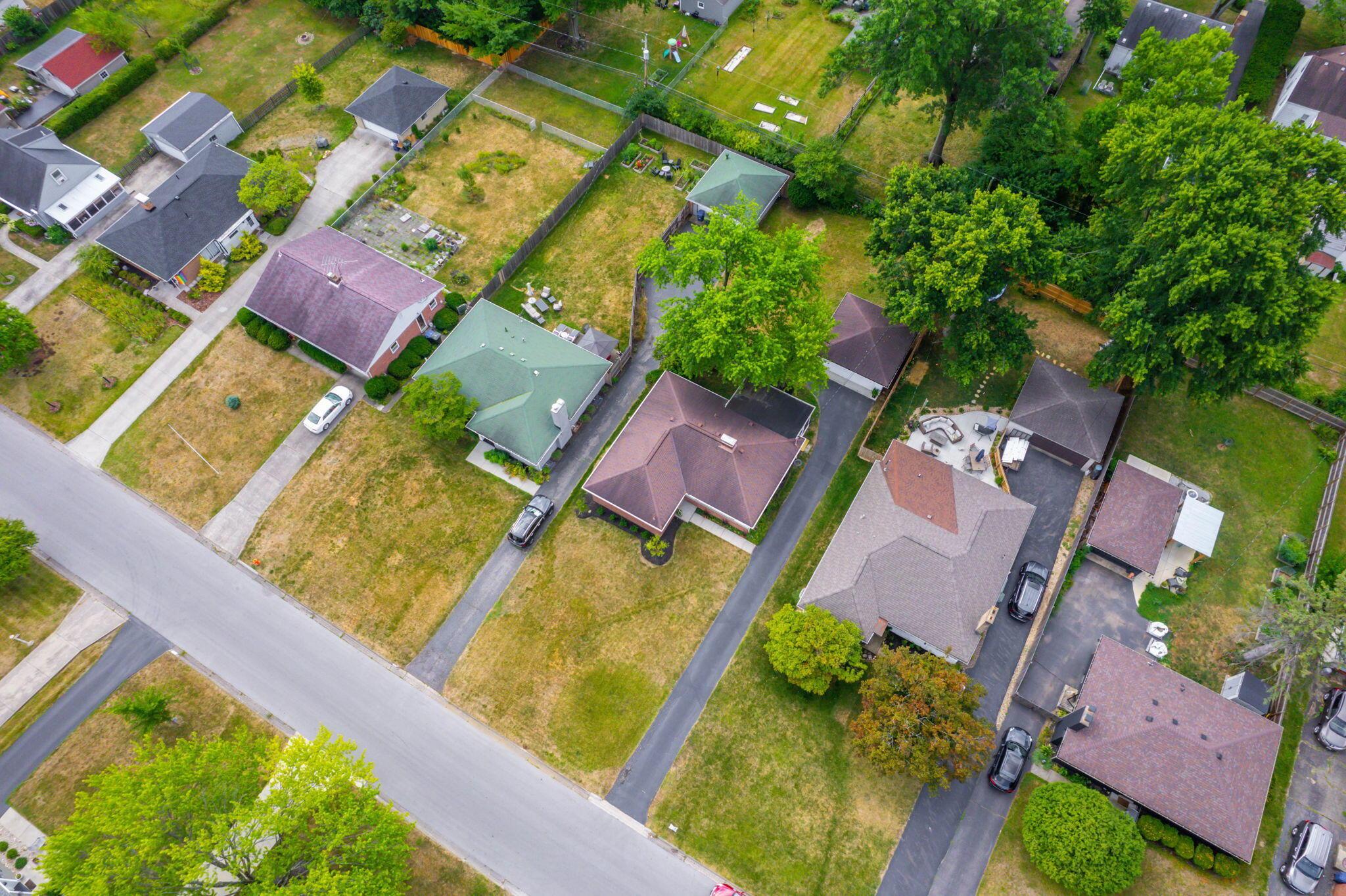 525 Wetmore Road Columbus, OH 43214 - Photo 4 of 45 5-web-or-mls-DJI_0097