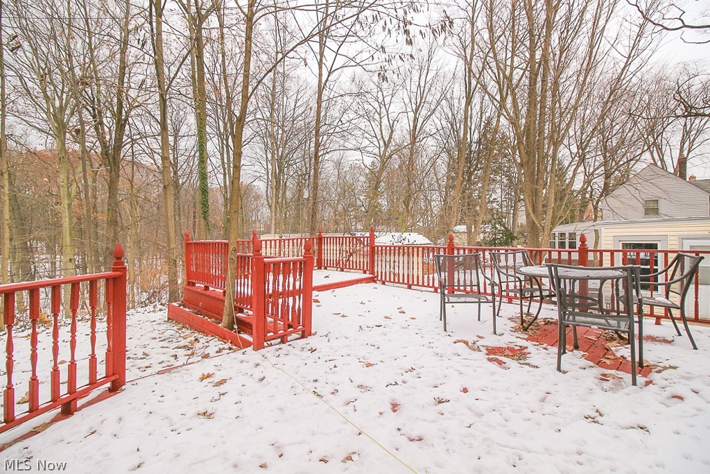 2050 Staunton Road Cleveland, OH 44118 - Photo 33 of 35