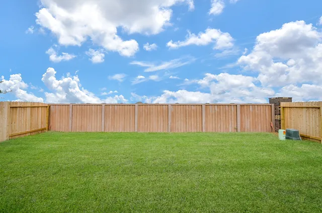 $2,100 | 31310 Yatesbury Lane, Fulshear, TX 77441