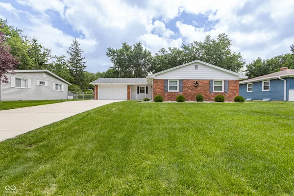 $189,900 | 920 Shellbark Road, Anderson, IN 46011