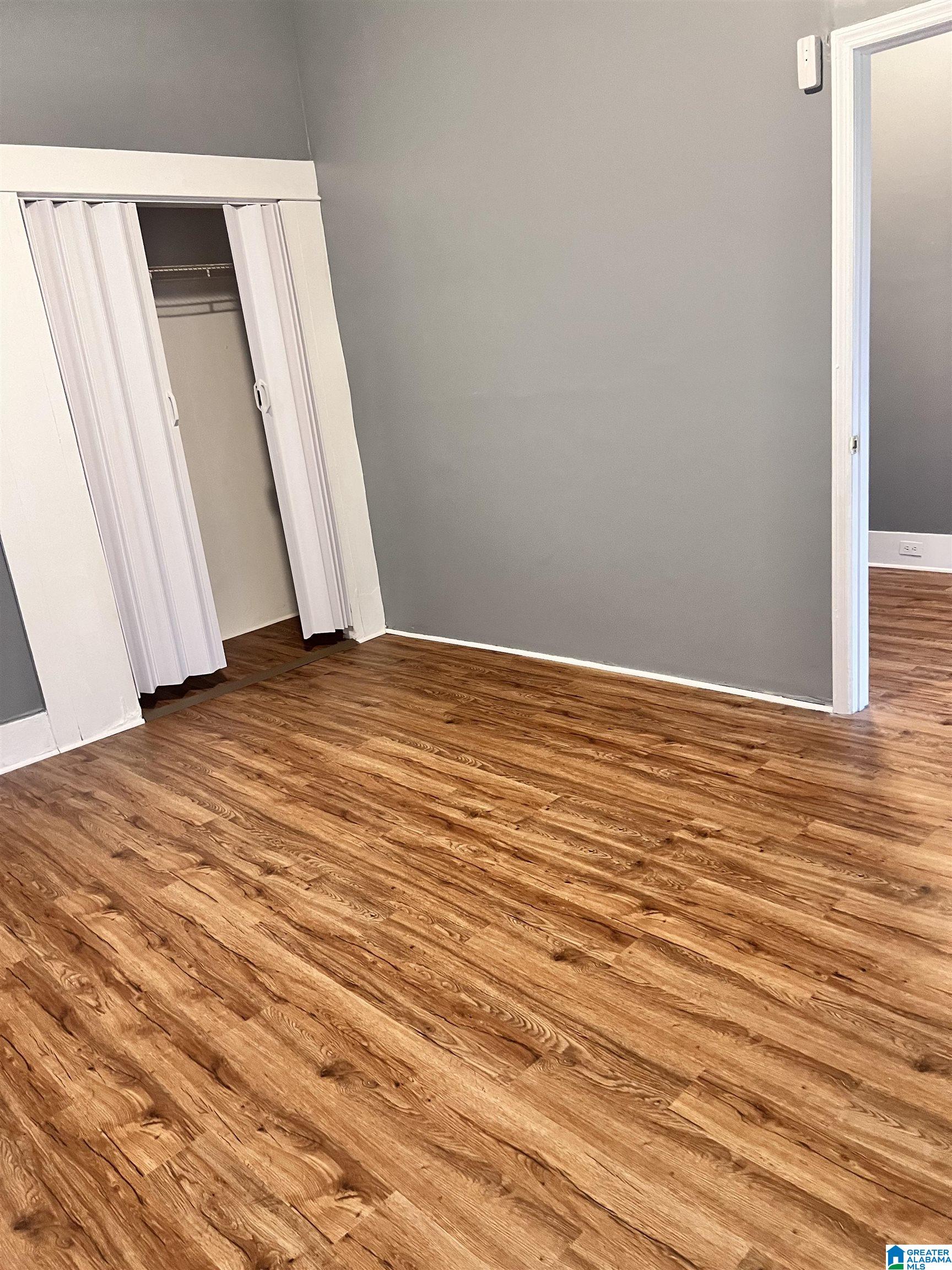 4637 Terrace South Birmingham, AL 35208 - Photo 3 of 13