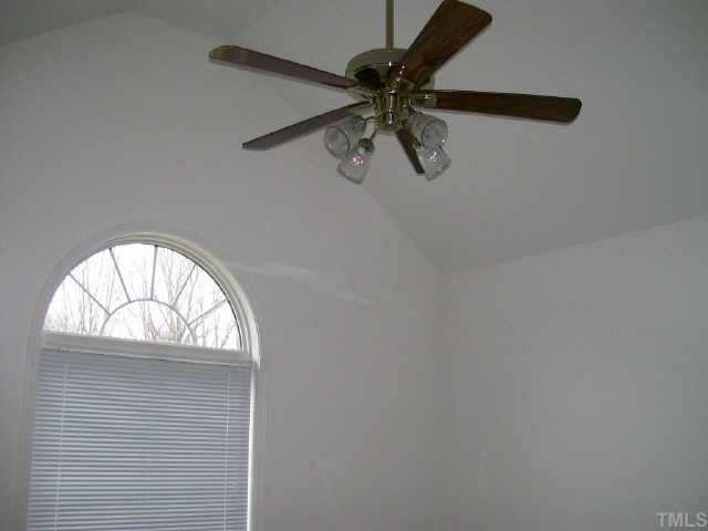 2312 Rogers Road Graham, NC 27253 - Photo 3 of 12 Gallery Image 3