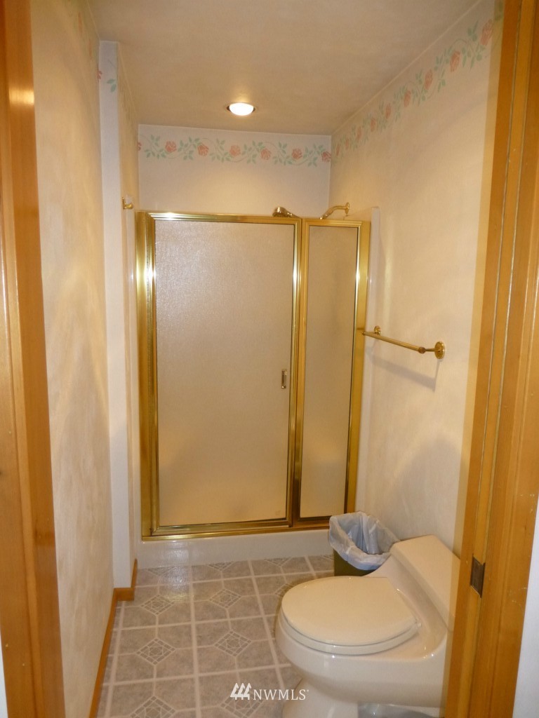 7023 Mullen Road Southeast Olympia, WA 98513 - Photo 14 of 25 Gallery Image 14