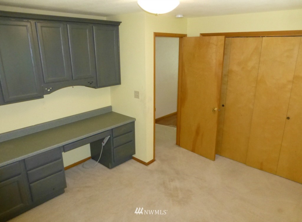 7023 Mullen Road Southeast Olympia, WA 98513 - Photo 16 of 25 Gallery Image 16