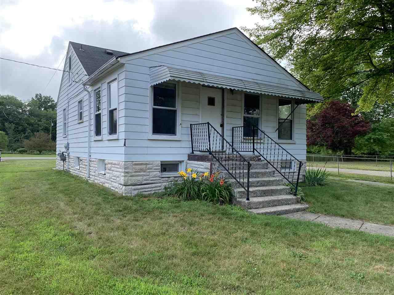 24386 Middlebelt Road New Boston, MI 48164 - Photo 2 of 18 Gallery Image 2