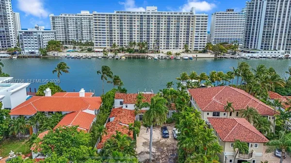 $35,000 | 5661 Pine Tree Drive, Miami Beach, FL 33140