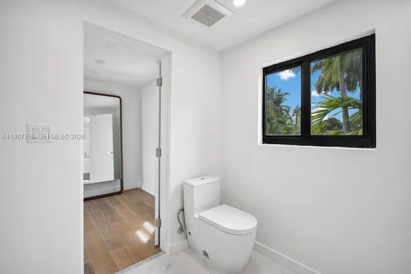 $35,000 | 5661 Pine Tree Drive, Miami Beach, FL 33140