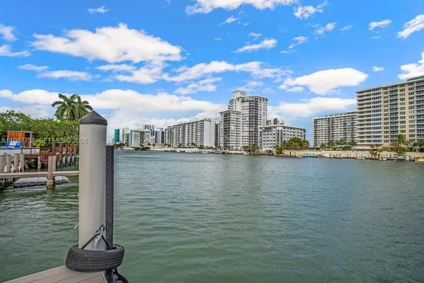 $35,000 | 5661 Pine Tree Drive, Miami Beach, FL 33140