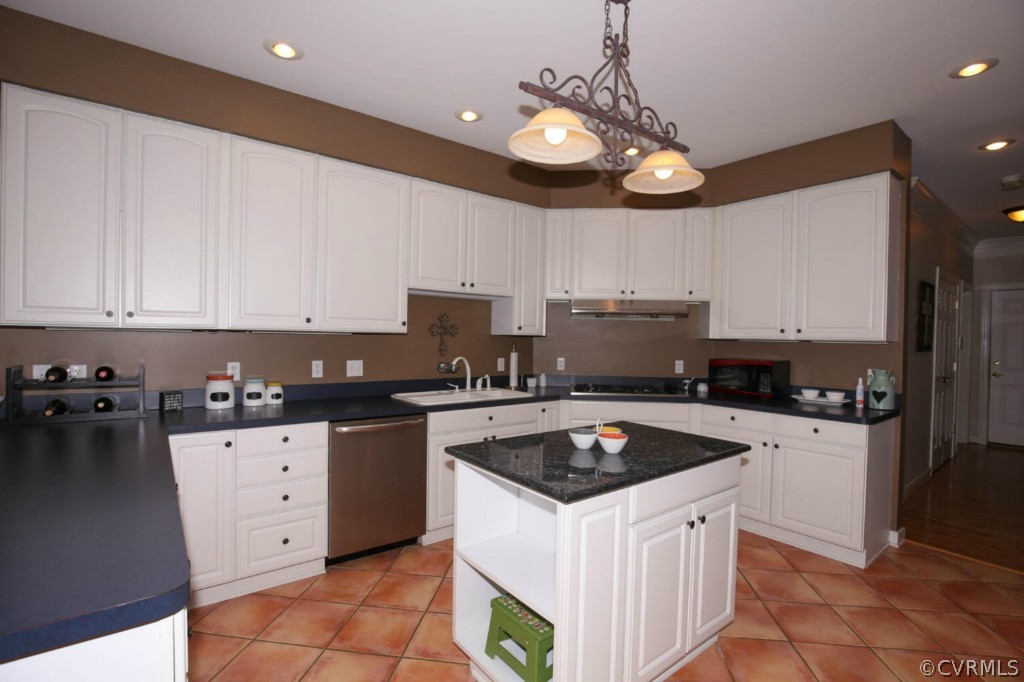 2100 Genito Road Moseley, VA 23120 - Photo 3 of 24