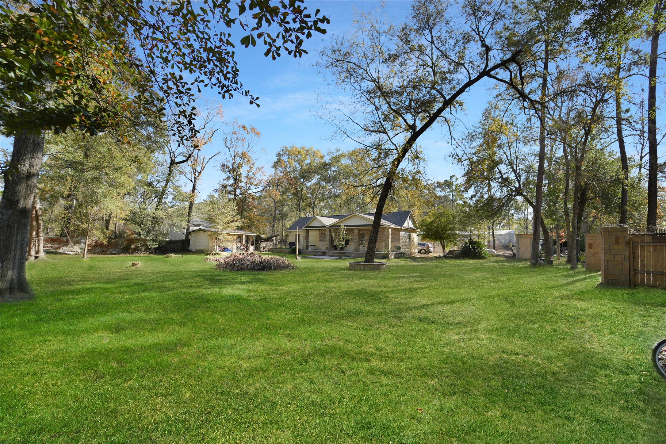 13475 5th Street Splendora, TX 77372 - Photo 4 of 16 a view of a park with large trees