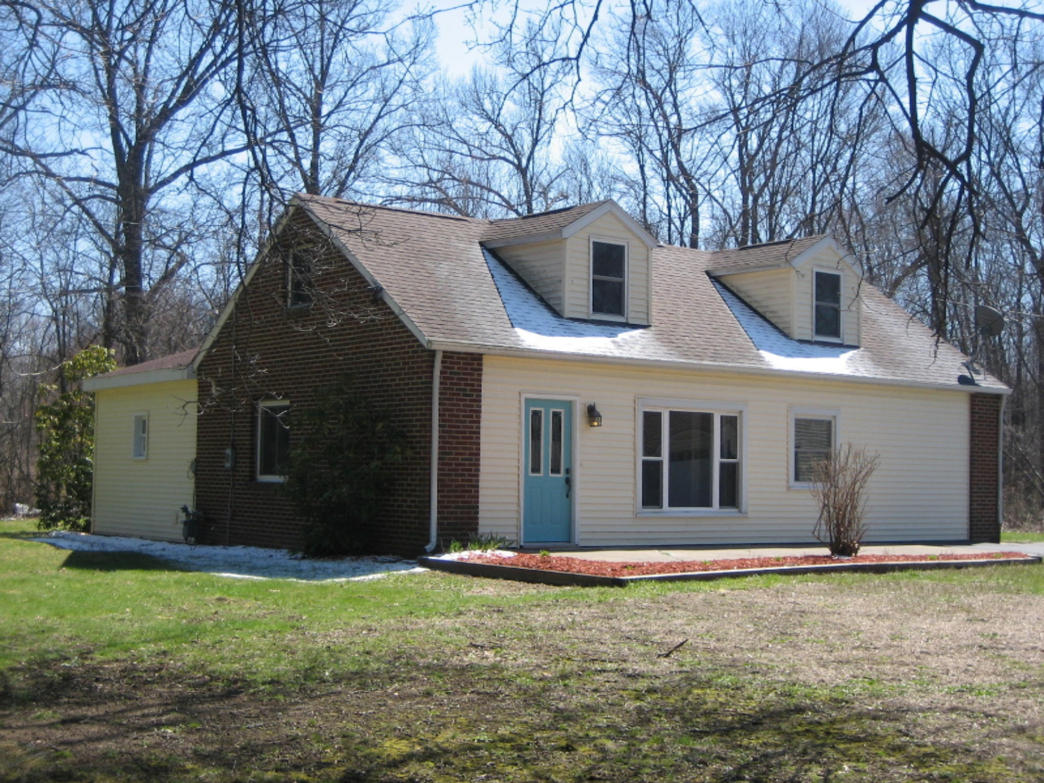 7458 10 Mile Road Ceresco, MI 49033 - Photo 1 of 27 front1