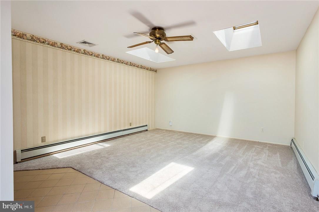 217 Penguin Road Brick, NJ 08723 - Photo 5 of 10 Gallery Image 5