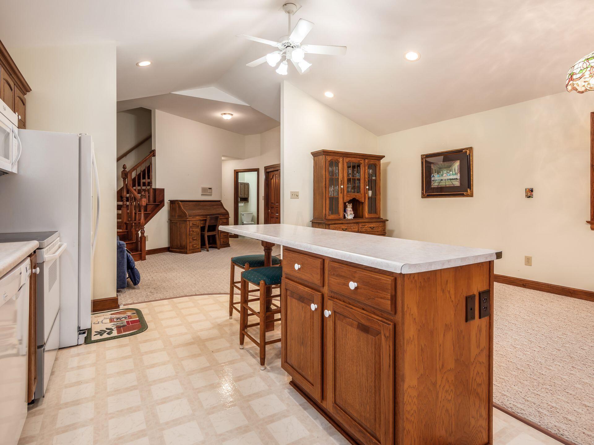 8695 Riebel Road Galloway, OH 43119 - Photo 17 of 82 019_2a95899_i 8695 Riebel 033