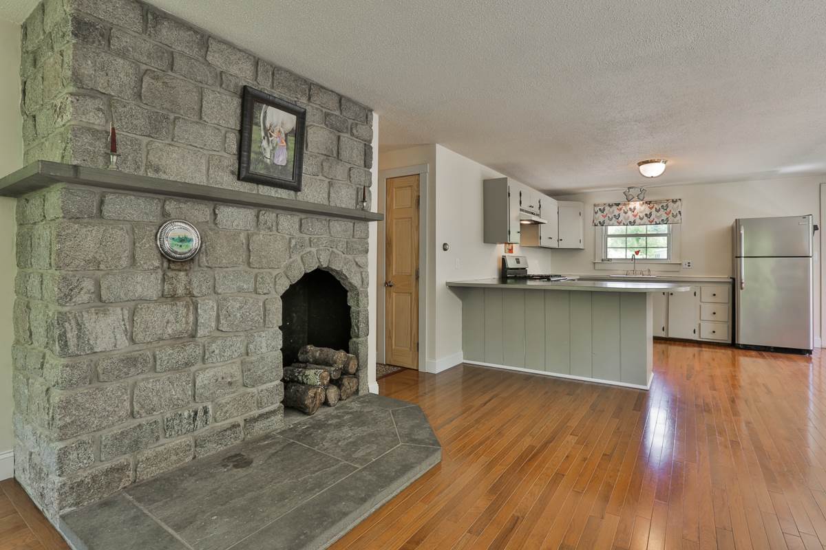 50 East Sutton Road Warner, NH 03278 - Photo 8 of 39