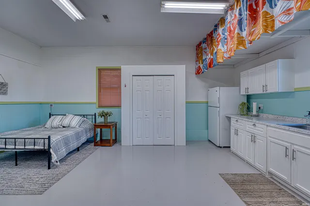 $539,500 | 1722 West New Hope Road, Boonville, IN 47601