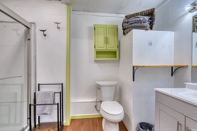 $539,500 | 1722 West New Hope Road, Boonville, IN 47601