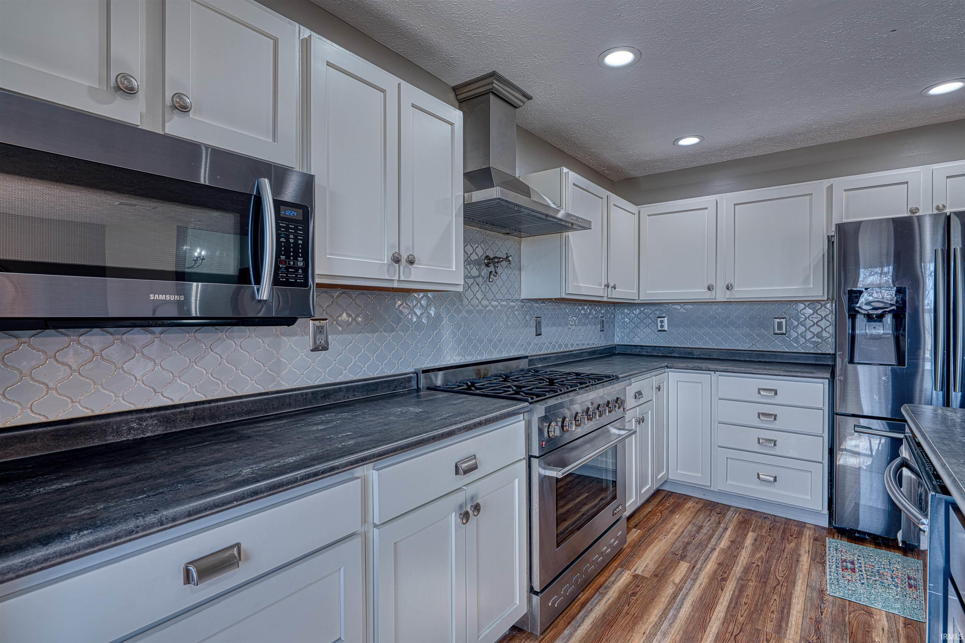 1722 West New Hope Road Boonville, IN 47601 - Photo 7 of 36