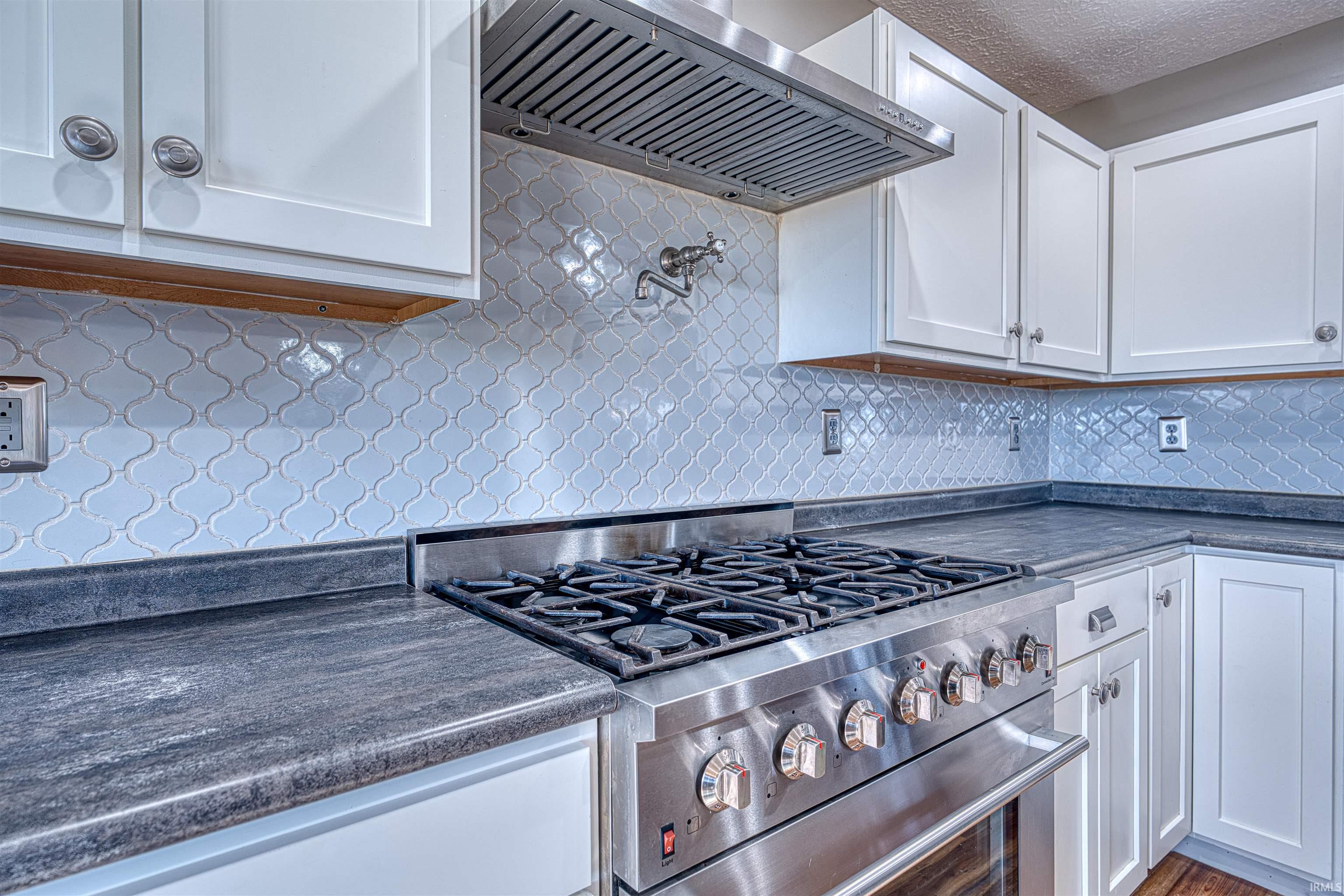 1722 West New Hope Road Boonville, IN 47601 - Photo 8 of 36