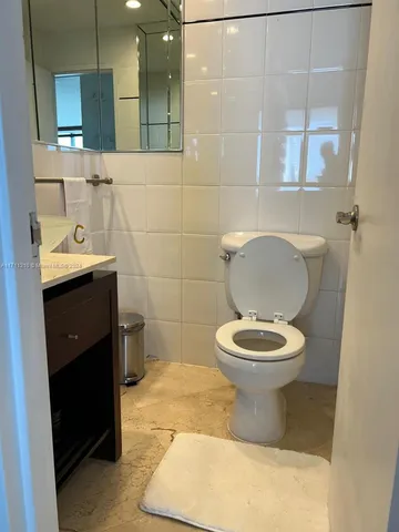 $6,000 | 100 Lincoln Road, Unit PH7, Miami Beach, FL 33139