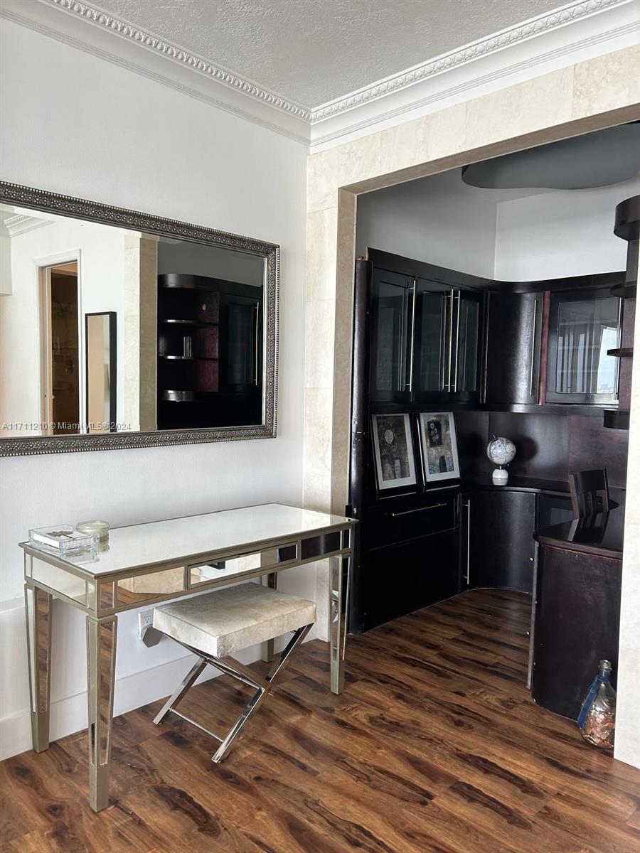 100 Lincoln Road, Unit PH7 Miami Beach, FL 33139 - Photo 29 of 38