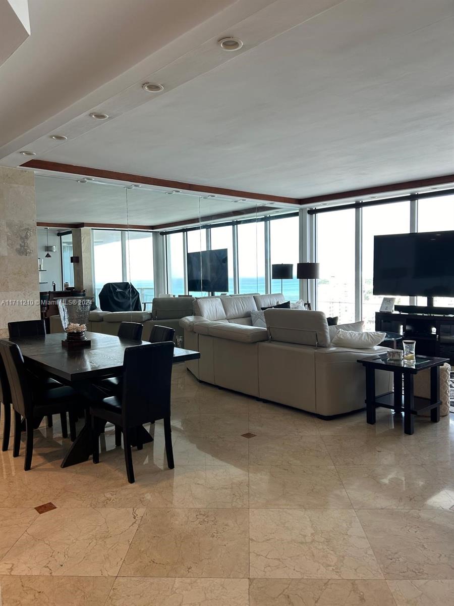 100 Lincoln Road, Unit PH7 Miami Beach, FL 33139 - Photo 4 of 38