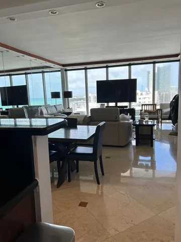 $6,000 | 100 Lincoln Road, Unit PH7, Miami Beach, FL 33139