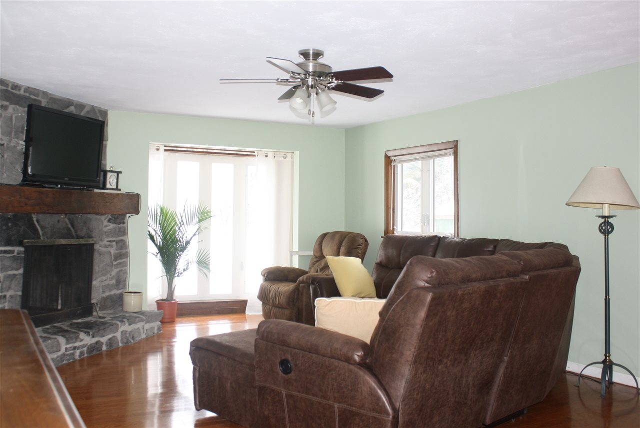21 Painter Hills Road Middlebury, VT 05753 - Photo 5 of 18