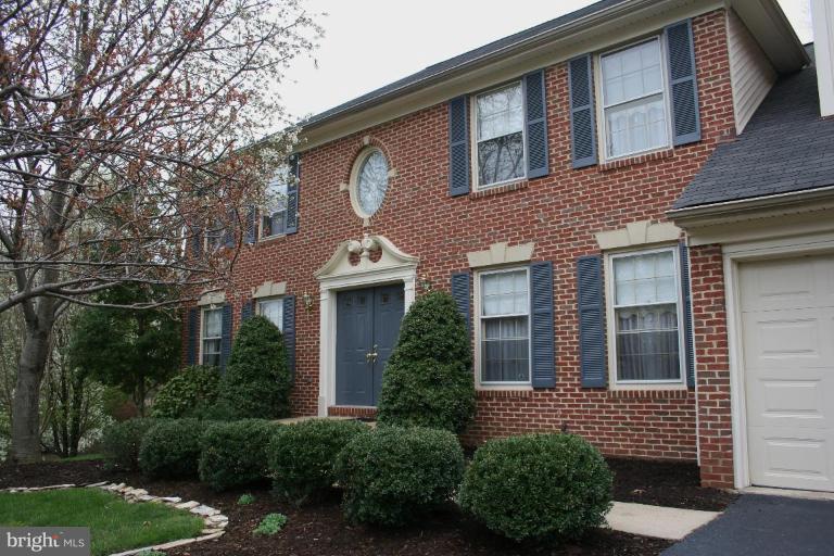 8965 Scott Street Springfield, VA 22153 - Photo 20 of 30 Exterior #2