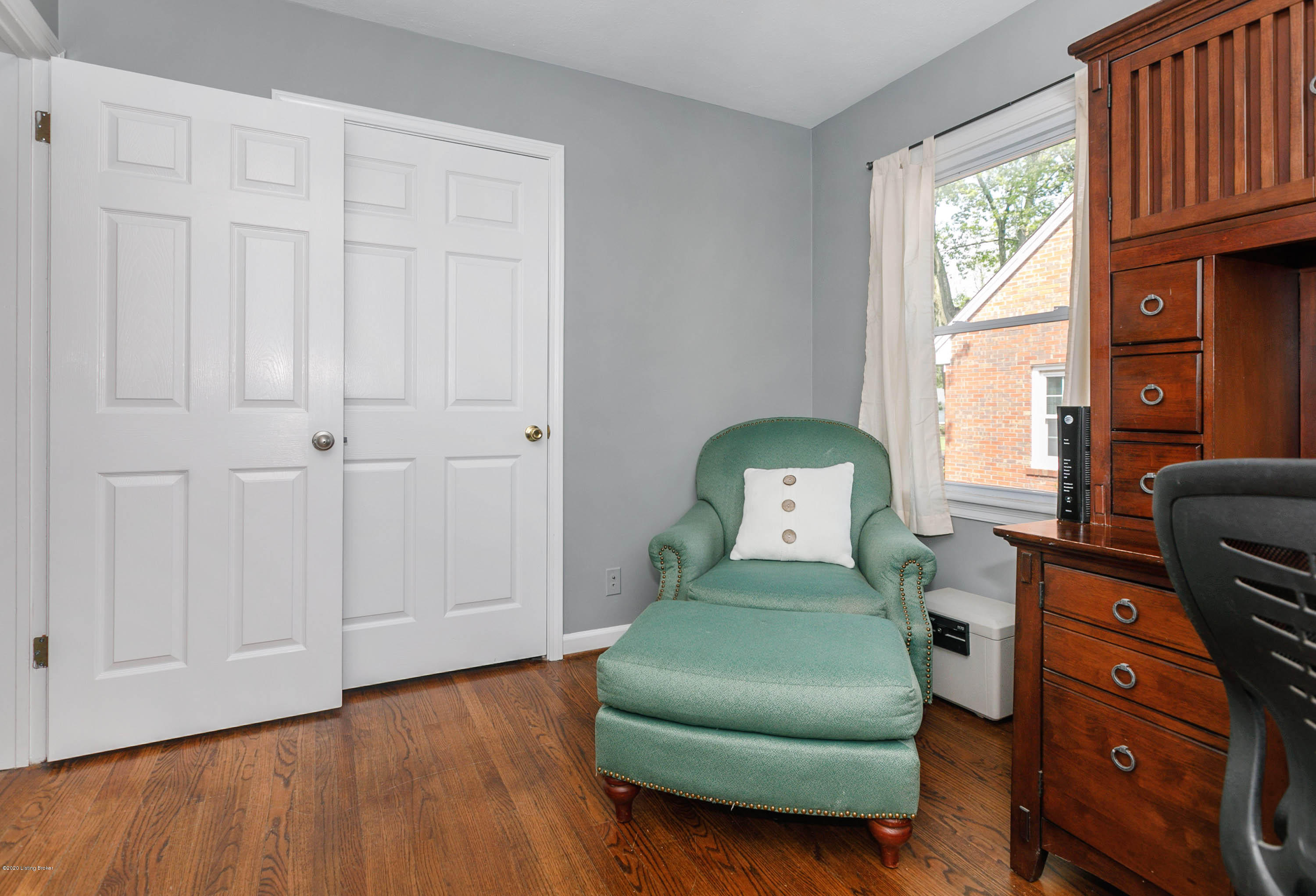 3211 Radiance Road Louisville, KY 40220 - Photo 14 of 36 014