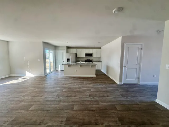 $2,100 | 390 Acosta Circle, Conway, SC 29527