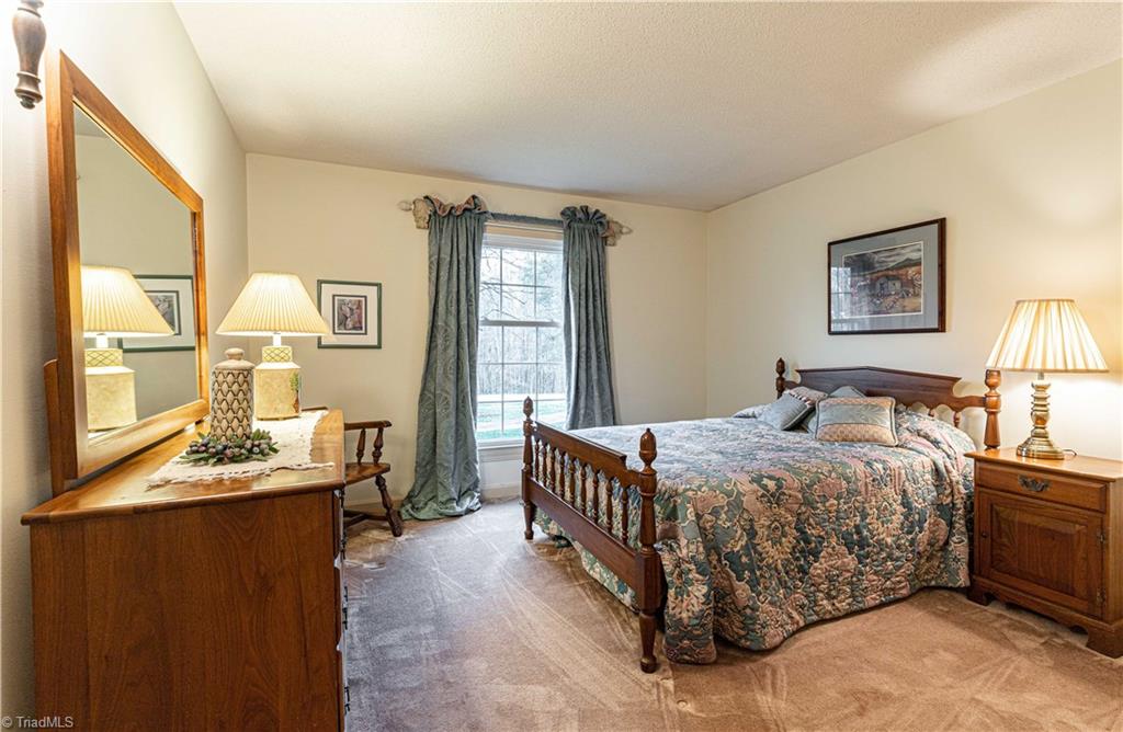 4840 Dock Davis Road Clemmons, NC 27012 - Photo 17 of 30 Gallery Image 17