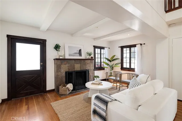 $2,199,000 | 525 Manhattan Beach Boulevard, Manhattan Beach, CA 90266
