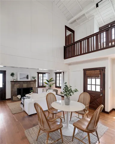 $2,199,000 | 525 Manhattan Beach Boulevard, Manhattan Beach, CA 90266