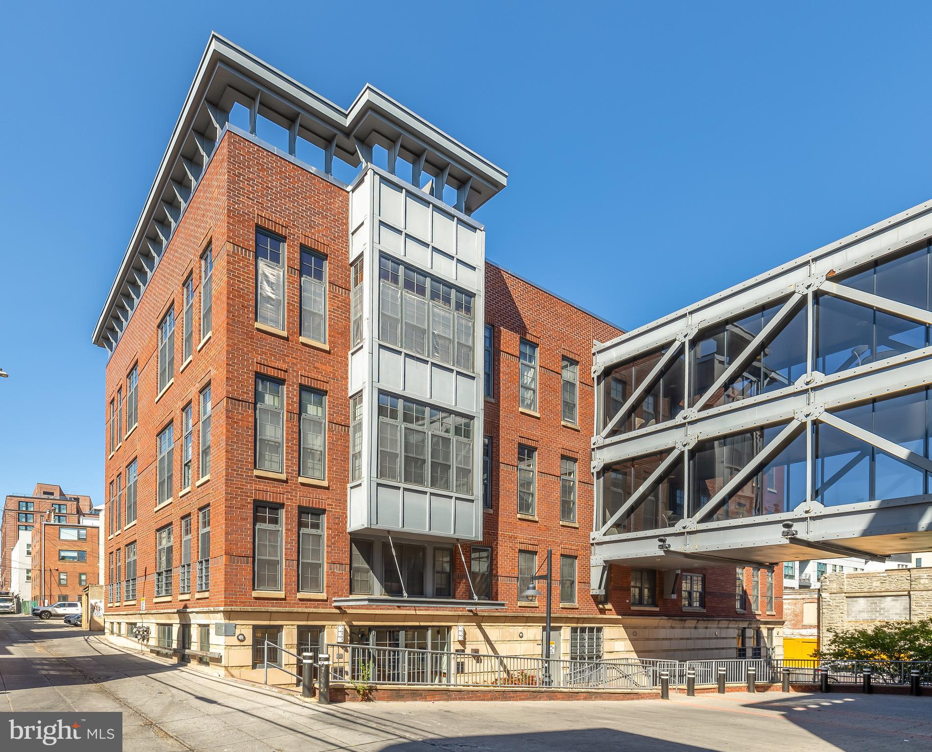 2328 Champlain Street Northwest, Unit 406 Washington, DC 20009 - Photo 2 of 40