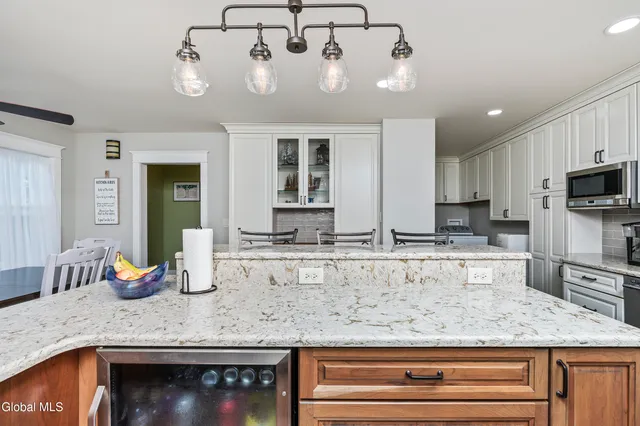 $550,000 | 293 Main Street, New Baltimore, NY 12124