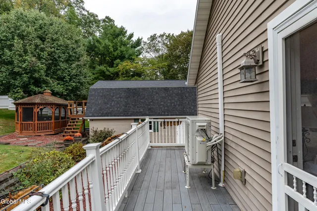 $550,000 | 293 Main Street, New Baltimore, NY 12124