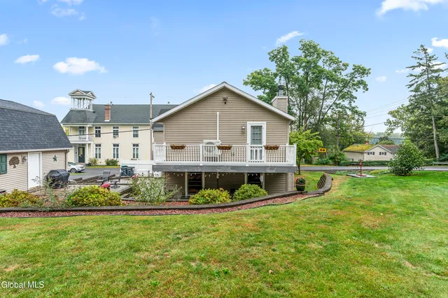 $550,000 | 293 Main Street, New Baltimore, NY 12124