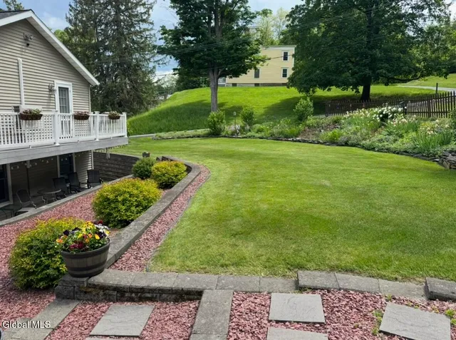 $550,000 | 293 Main Street, New Baltimore, NY 12124