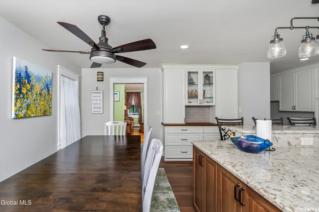 $550,000 | 293 Main Street, New Baltimore, NY 12124