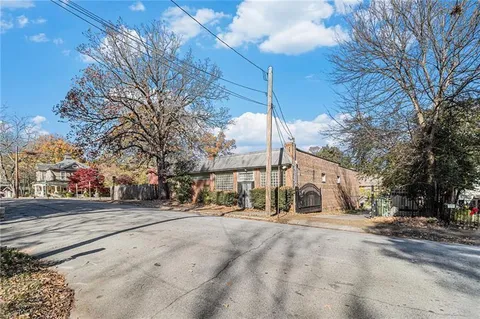 $750,000 | 1112 Delaware Avenue Southeast, Atlanta, GA 30316