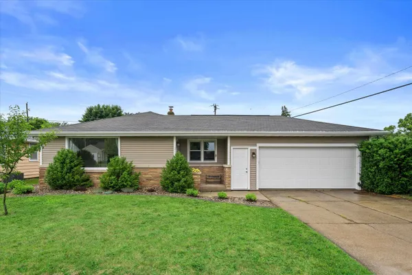 $269,000 | 216 South Helen Street, Kimberly, WI 54136