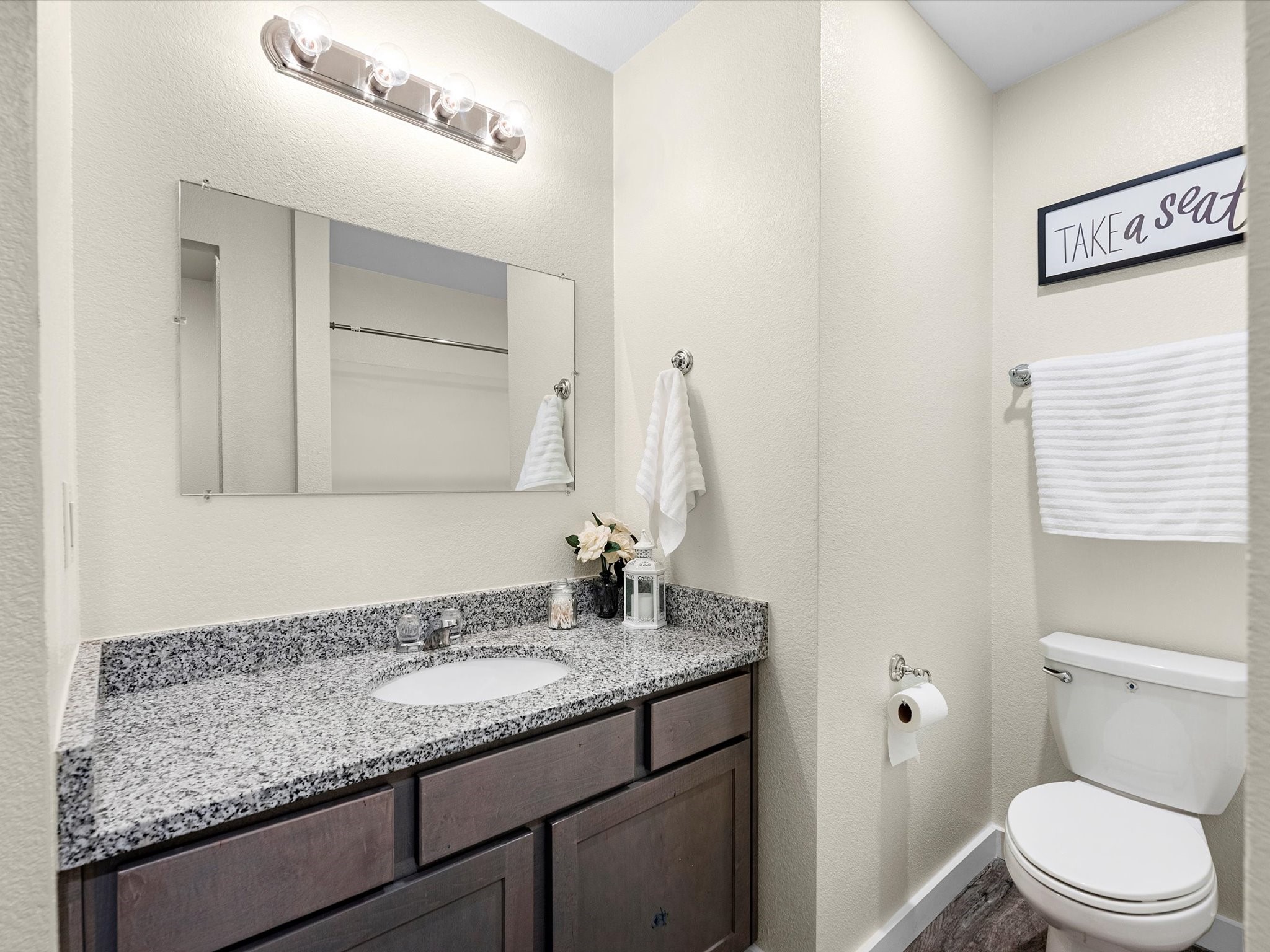 21155 Gosling Road, Unit 30D Spring, TX 77388 - Photo 14 of 36 Primary Bath