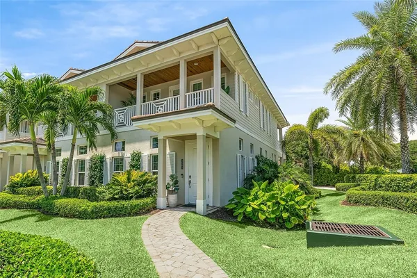 $1,600,000 | 3581 Ocean Drive, Vero Beach, FL 32963