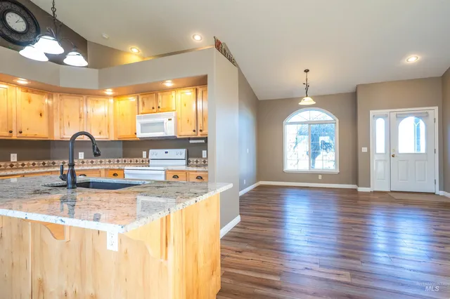 $425,000 | 431 Pratt Place, Burley, ID 83318